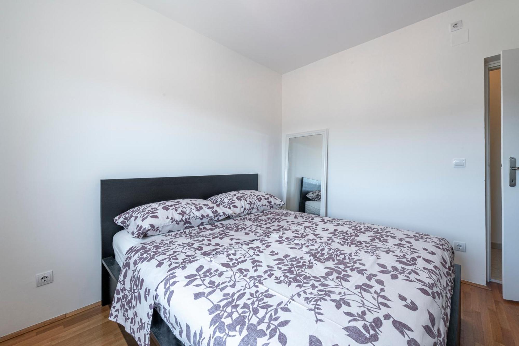 Apartman Liberan Дубровник Екстериор снимка